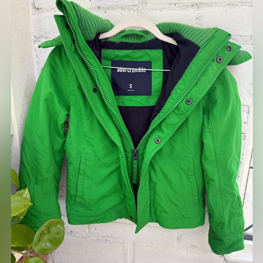 Abercrombie & Fitch Vibrant Green Puffer Jacket